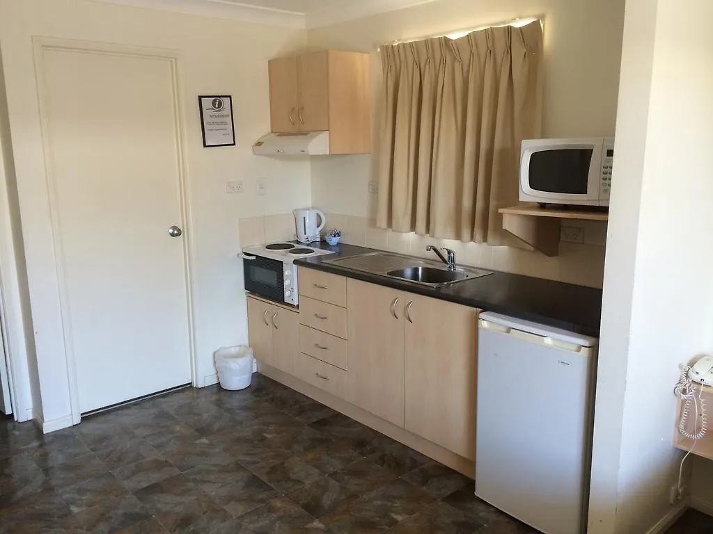 Inland Oasis Motel Mount Isa